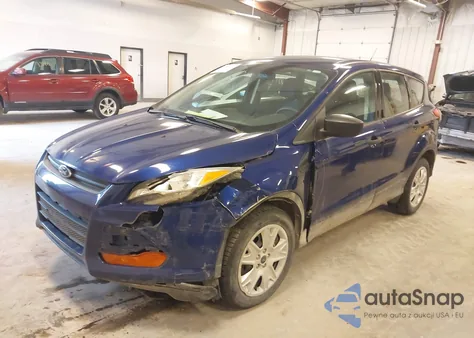 2016 Ford Escape S z USA, uszkodzony, nr VIN 1FMCU0F76GUC09960
